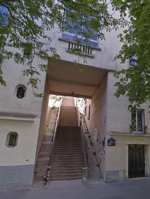 Escalier rue manin